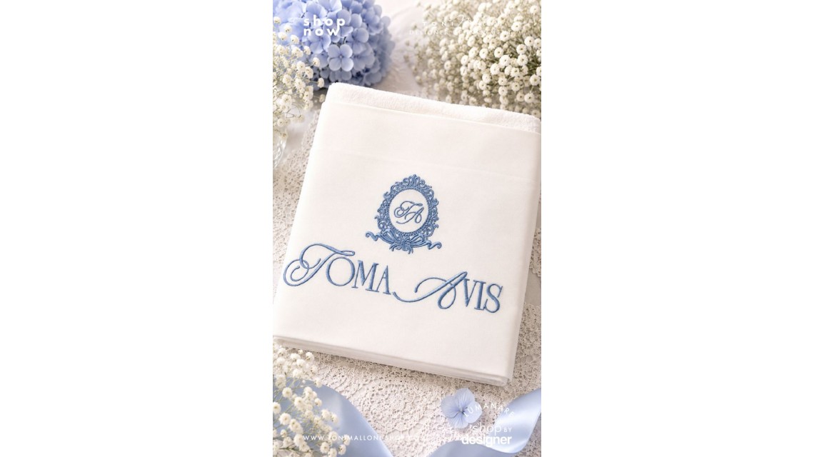 Trusou Botez Băiat Blue Hydrangea Hortensii Bleu și Monogramă Regală 11